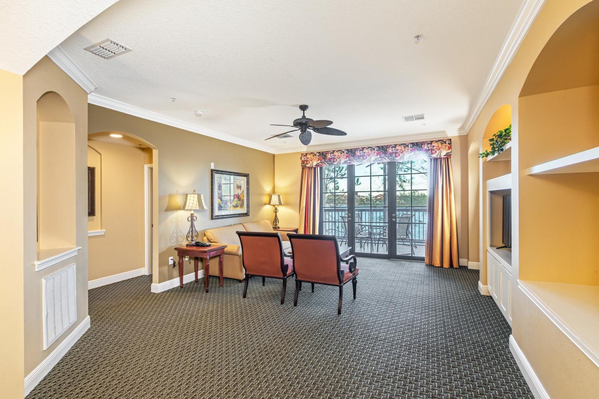 Three-Bedroom Lake View