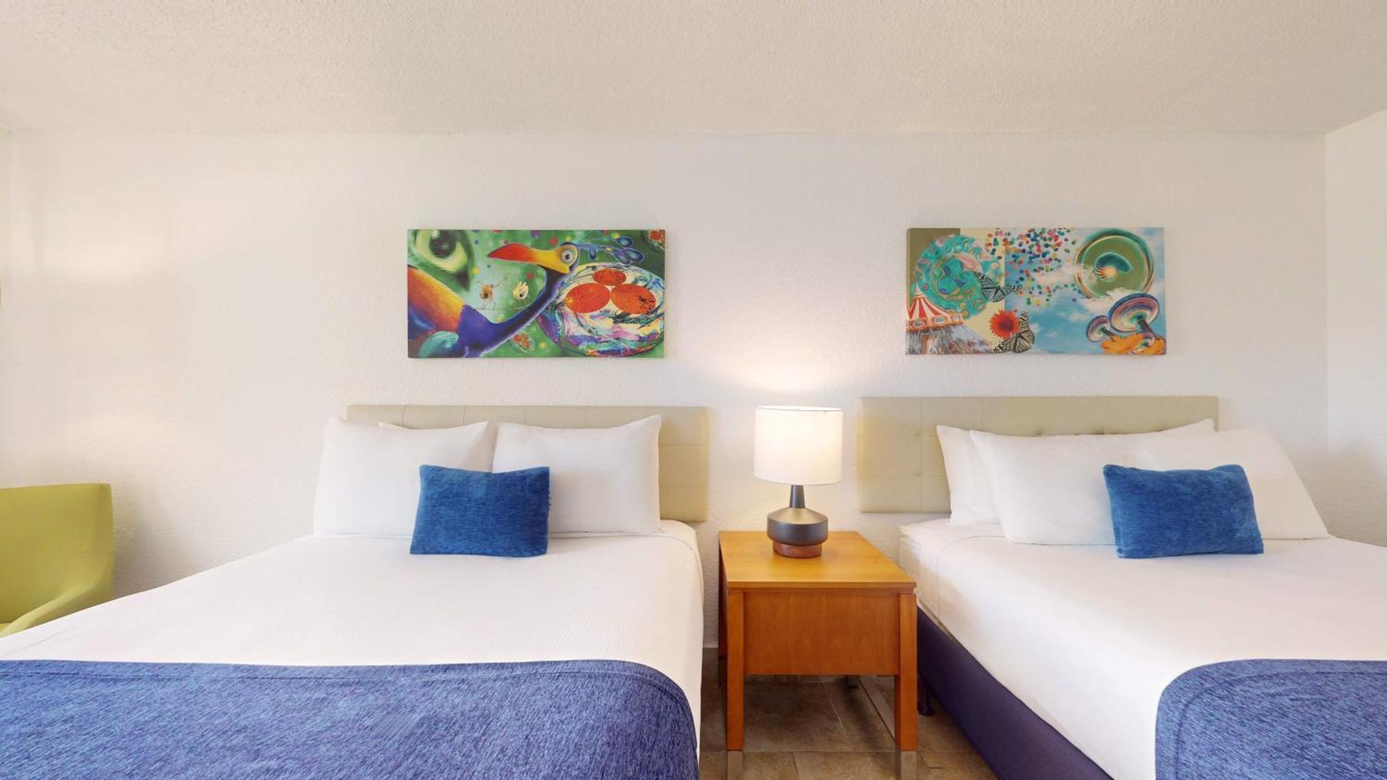 Deluxe Queen Room with Two Queen Beds,1679603109:JPEG