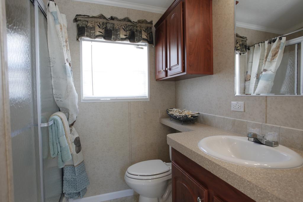 One-Bedroom Cottage,267297629:JPEG