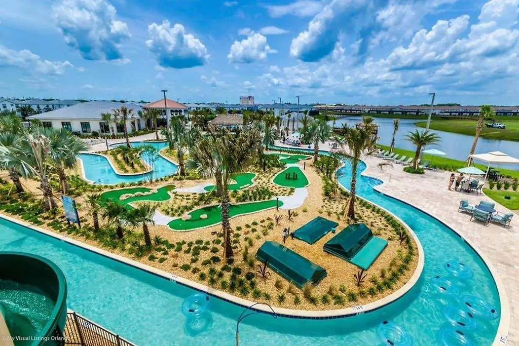 Luxury 2Br Condo With 2 Clubhouses-1