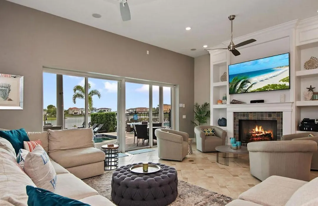 Luxury Contemporary Style Villa On Reunion Resort And Spa, Orlando Villa 4652-1