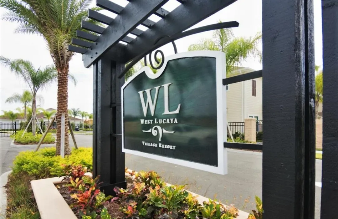 Cozy Four Bedrooms Townhouse At West Lucaya Village Resort 8924-1