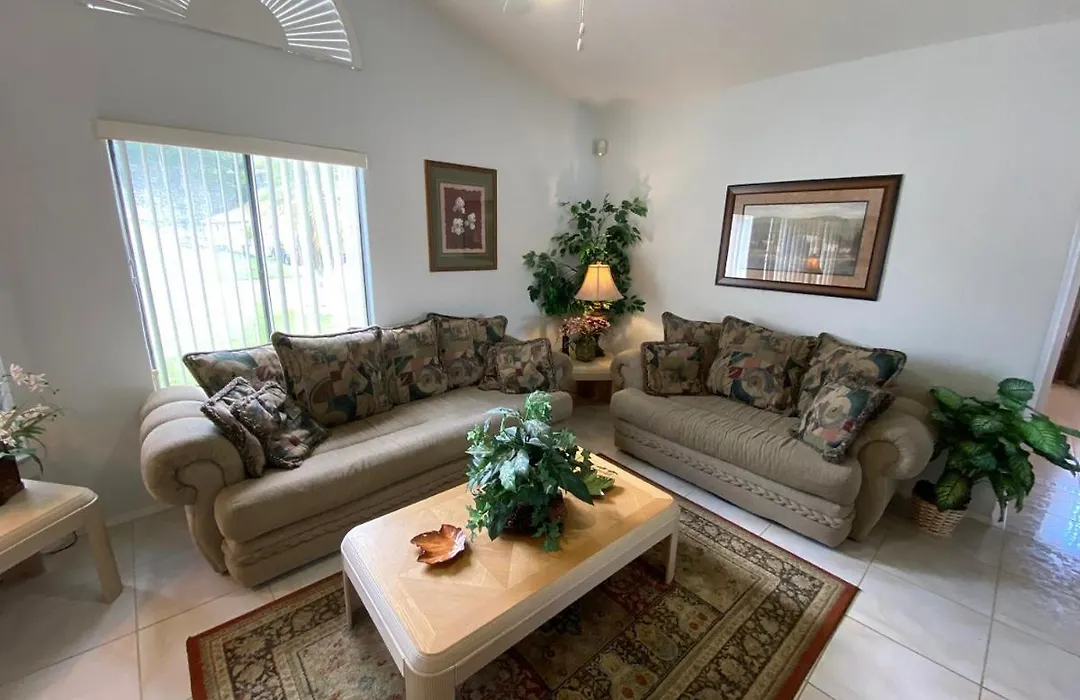 All Homes With Private Pool-1