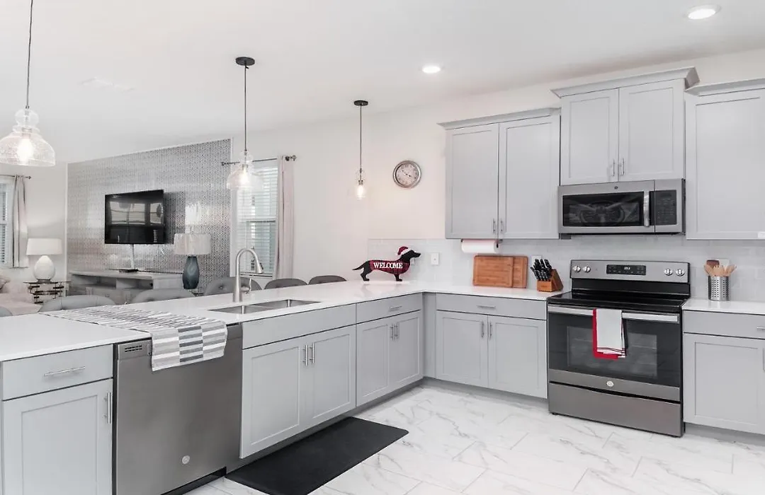 Storey Lake 9Br With Pool Spa Game Room Water Park-1