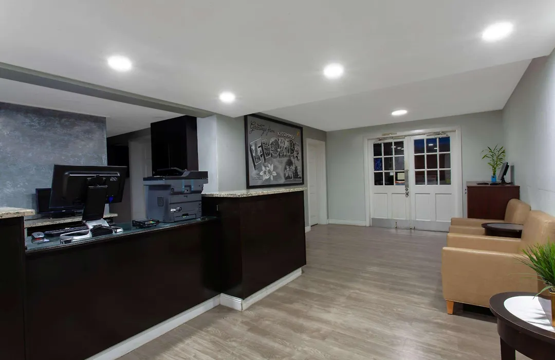 Super 8 By Wyndham Kissimmee-1