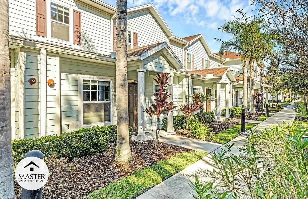 3 Bedroom - 2 Bathroom West Lucaya 8992 Sp-1