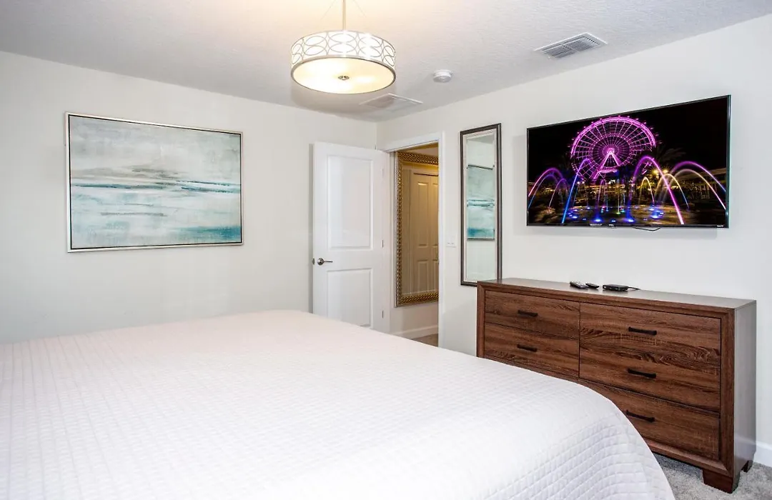 Splendid Four Bedroom Close To Disney W/ Pool 4987-1