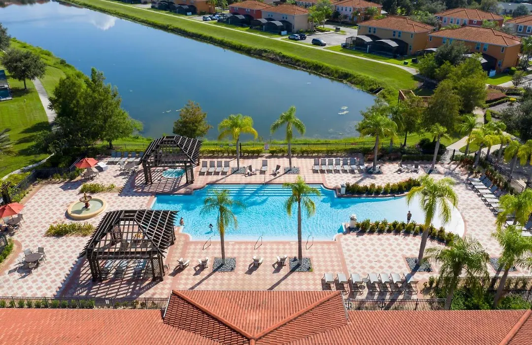 Gorgeous 4 Bedroom W/ Pool Close To Disney 920-1