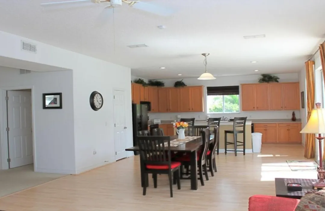Somerset At Remington - 5 Bed 4,5 Baths Villa-1