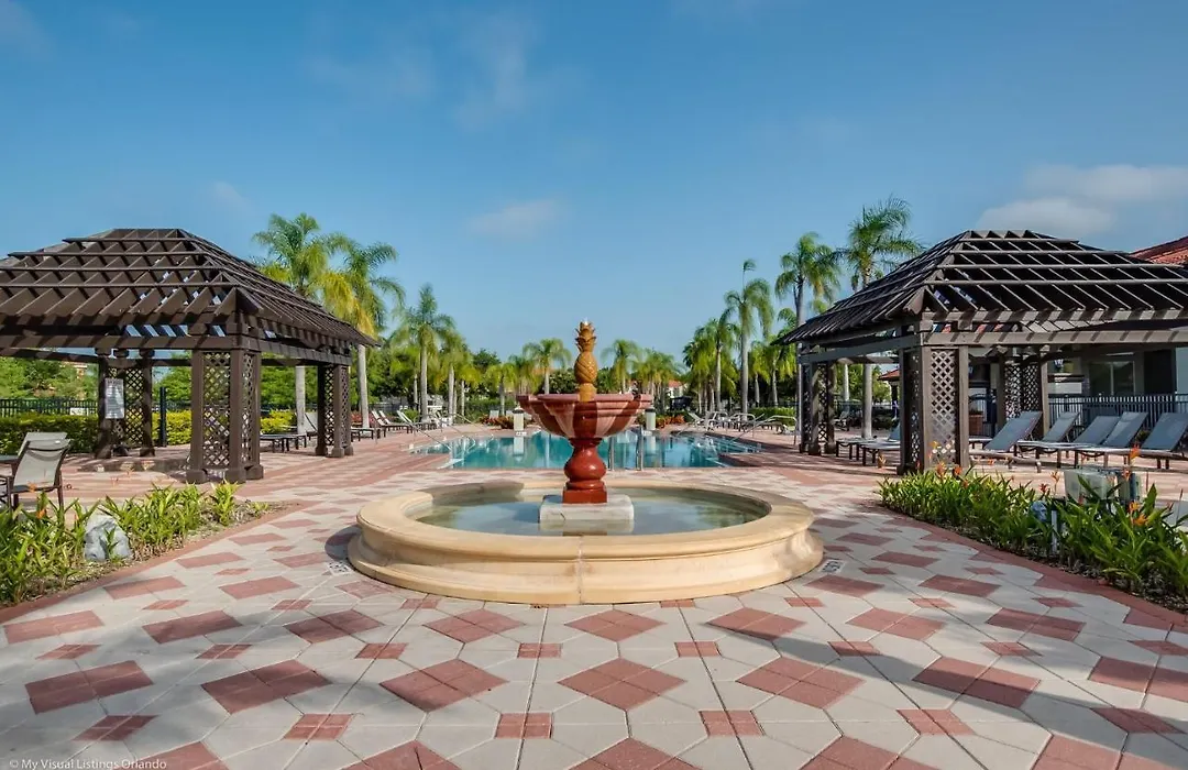 Beautiful Townhouse In Bella Vida Resort-1