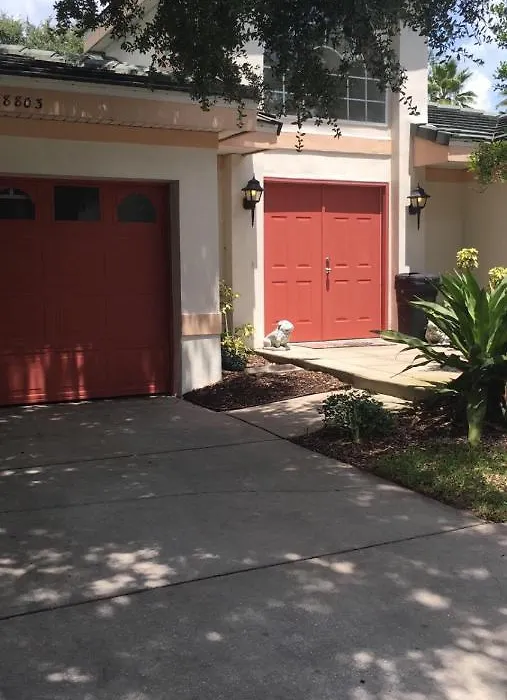 The Private Retreat - Three Bedroom Home-1