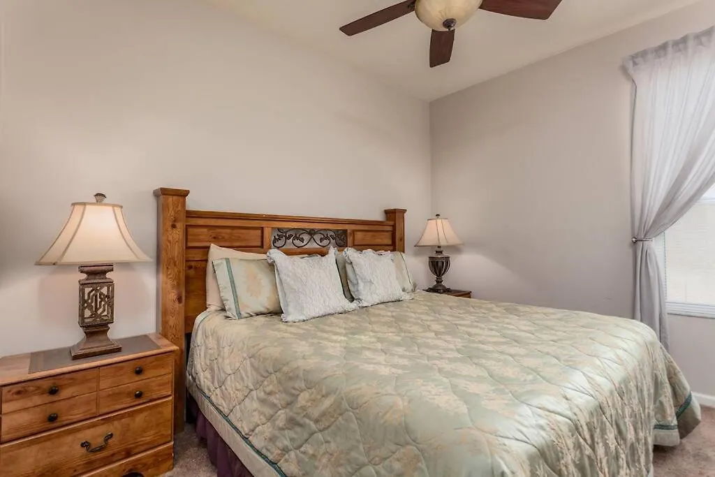 Windsor Palms-Ru1085-1