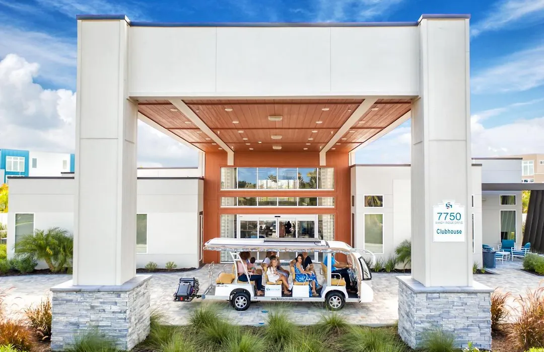 Modern Condo Near Disney W Hotel Amenities - 7740-51-207-1