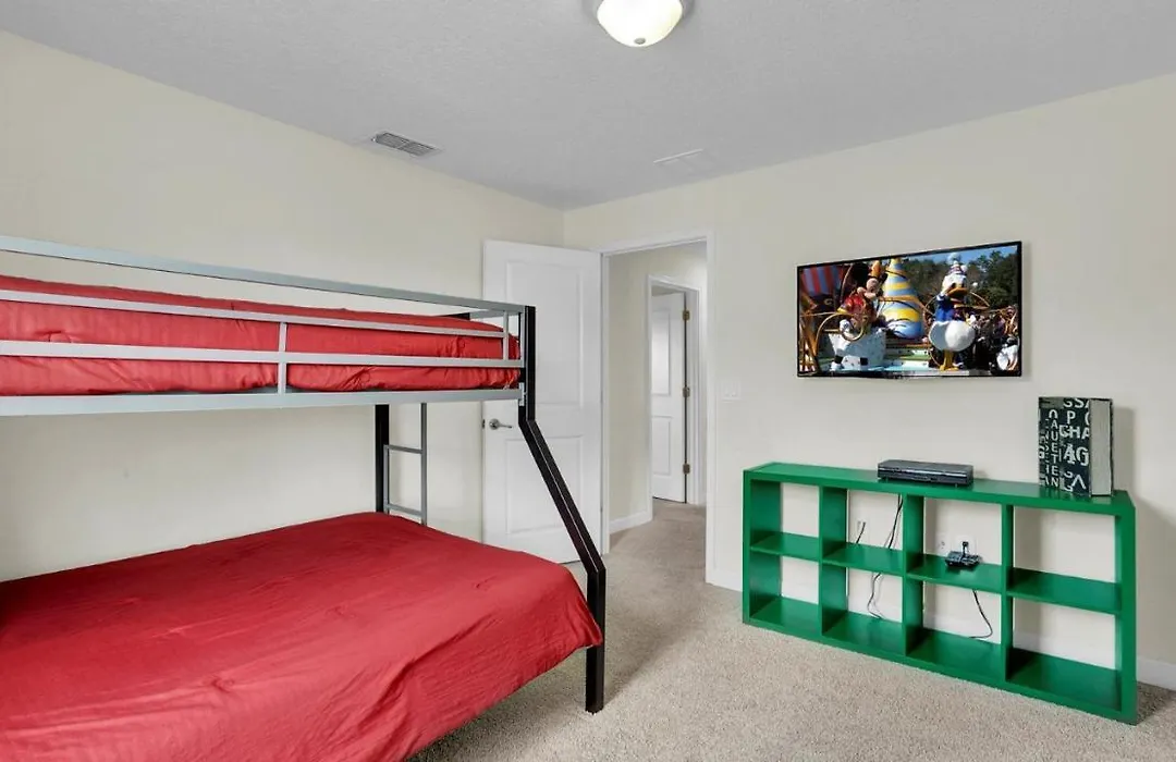 3097Pequod 5 Bedroom Townhouse-1