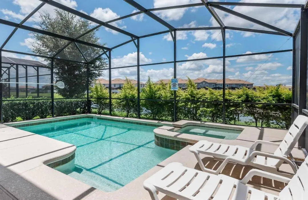 4741 Kings Castle C-1