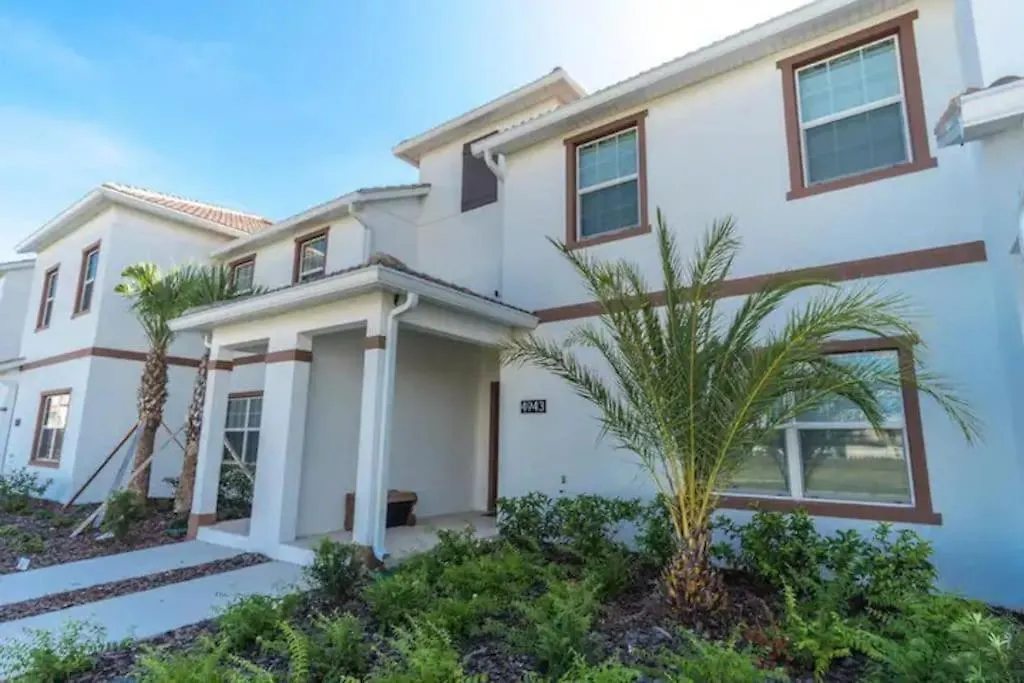Wonderful 4Bd Home Near Disney!-1