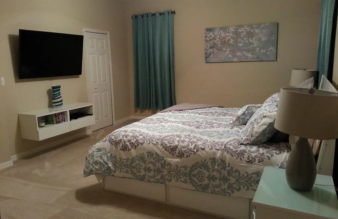Cozykey Vacation Rentals - Crystal Cove-1