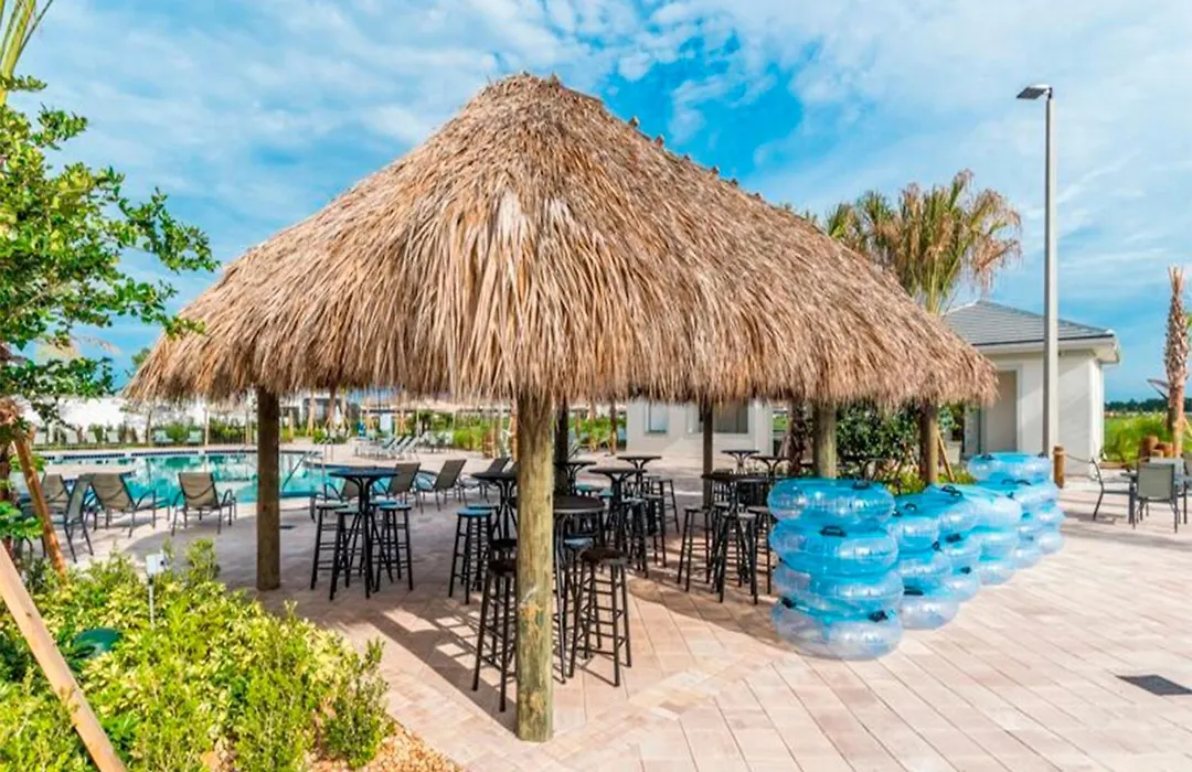 Renewed Luxury Townhouse With Private Pool-1