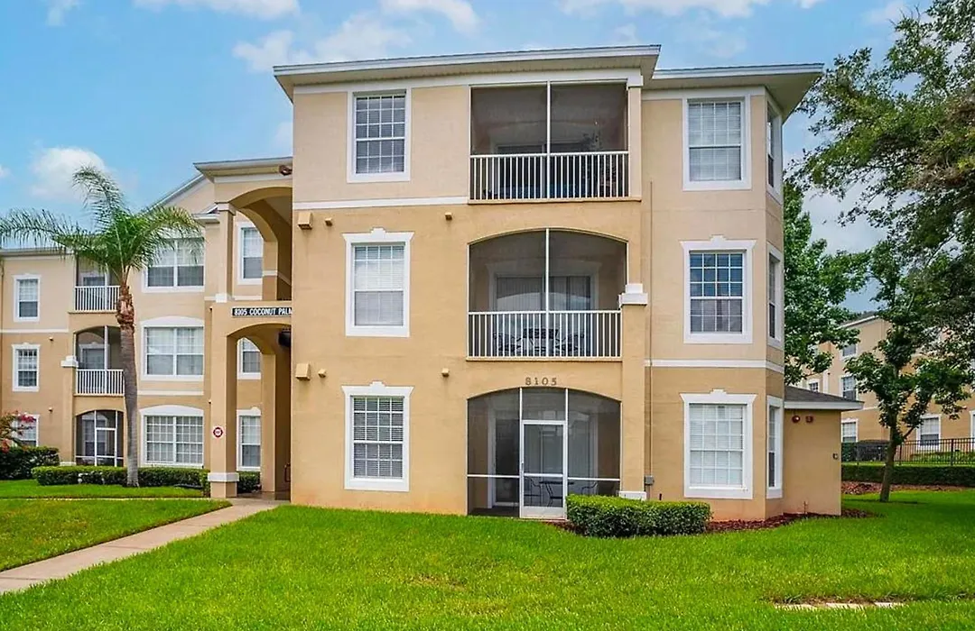 3 Bedroom Resort Style Condo, 3 Miles To Disney!-1