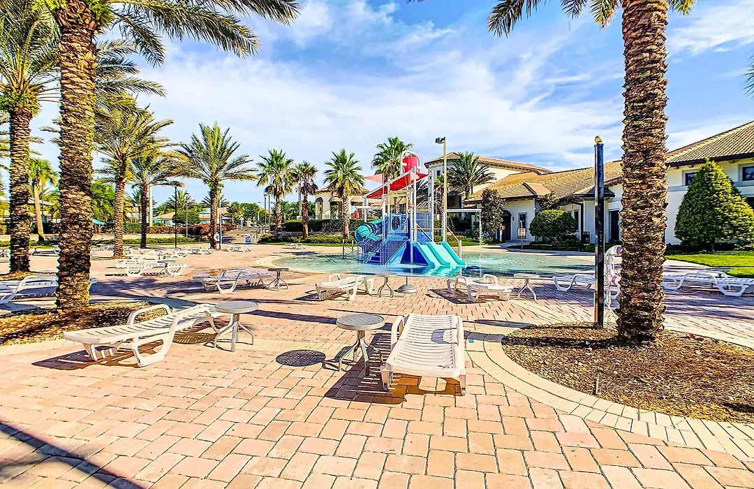 Splendid 2Br With Game Room & Console-1