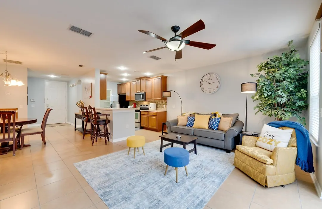 15 Mi To Disney: Kissimmee Townhome W/ Patio-1