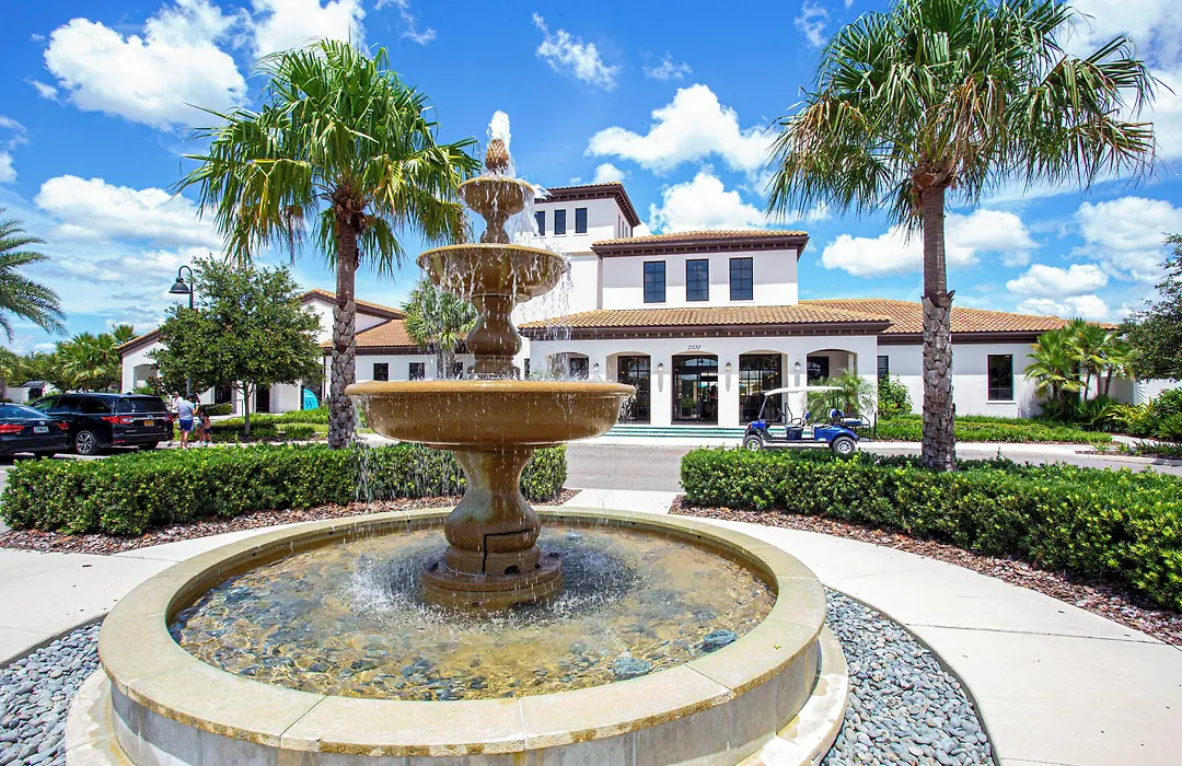 Splendid 5 Bd W/ Pool @ Windsor Westside 8921-1