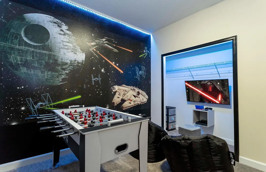 1176 Cd - Luxury 4Br Townhome: Pool Game Room-1