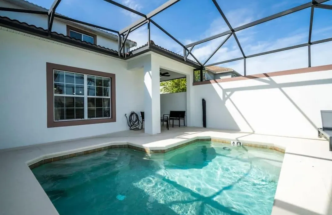 Five Bedrooms Townhome With Pool 4849-1