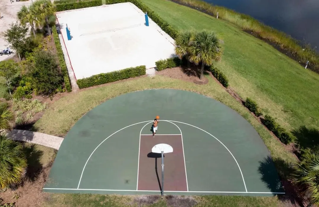 Gorgeous 5Bdr Family With Pool At Storey Lake 2767 O-1