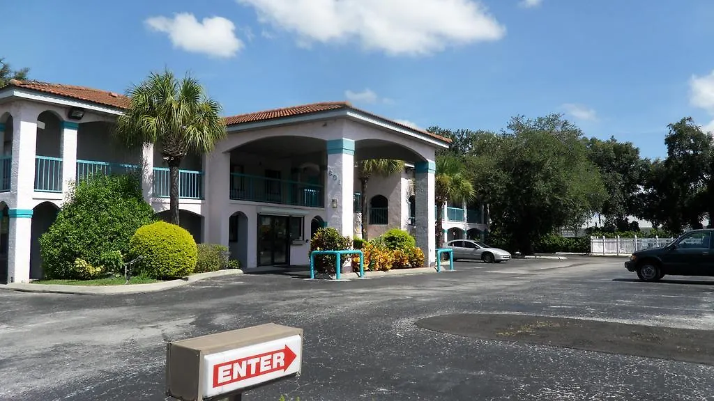 Flamingo Inn-1