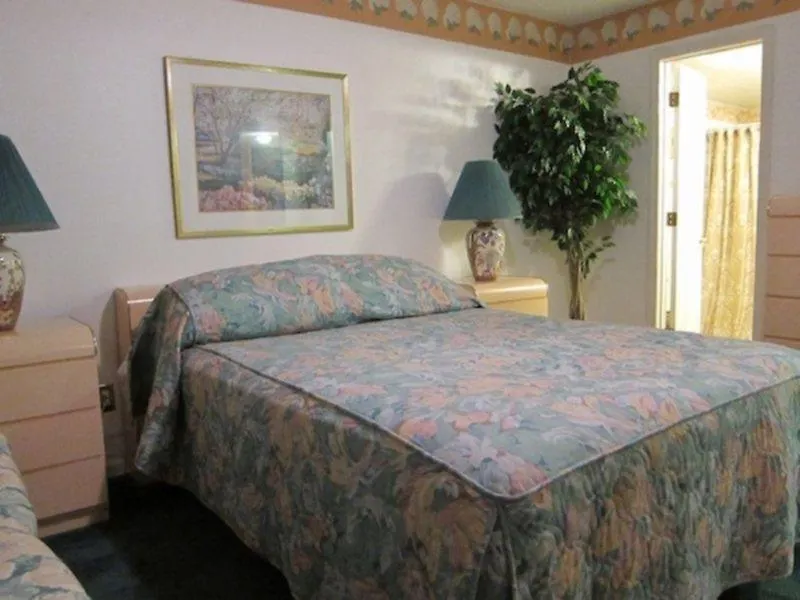Villas Of Somerset Apartments-1