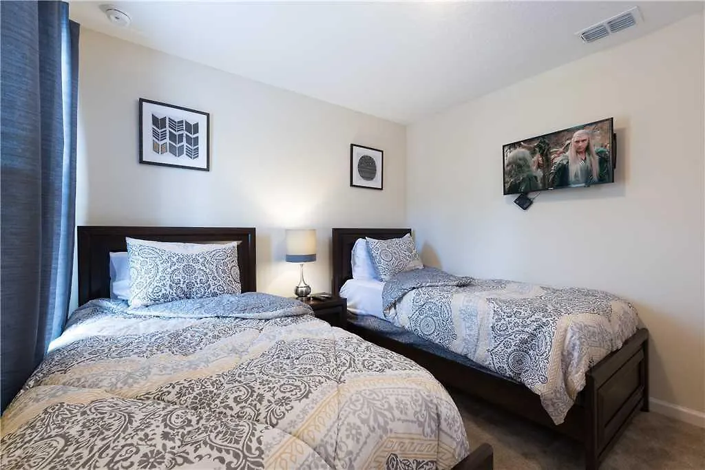 Veranda Palms Shrek - Six Bedroom Home-1
