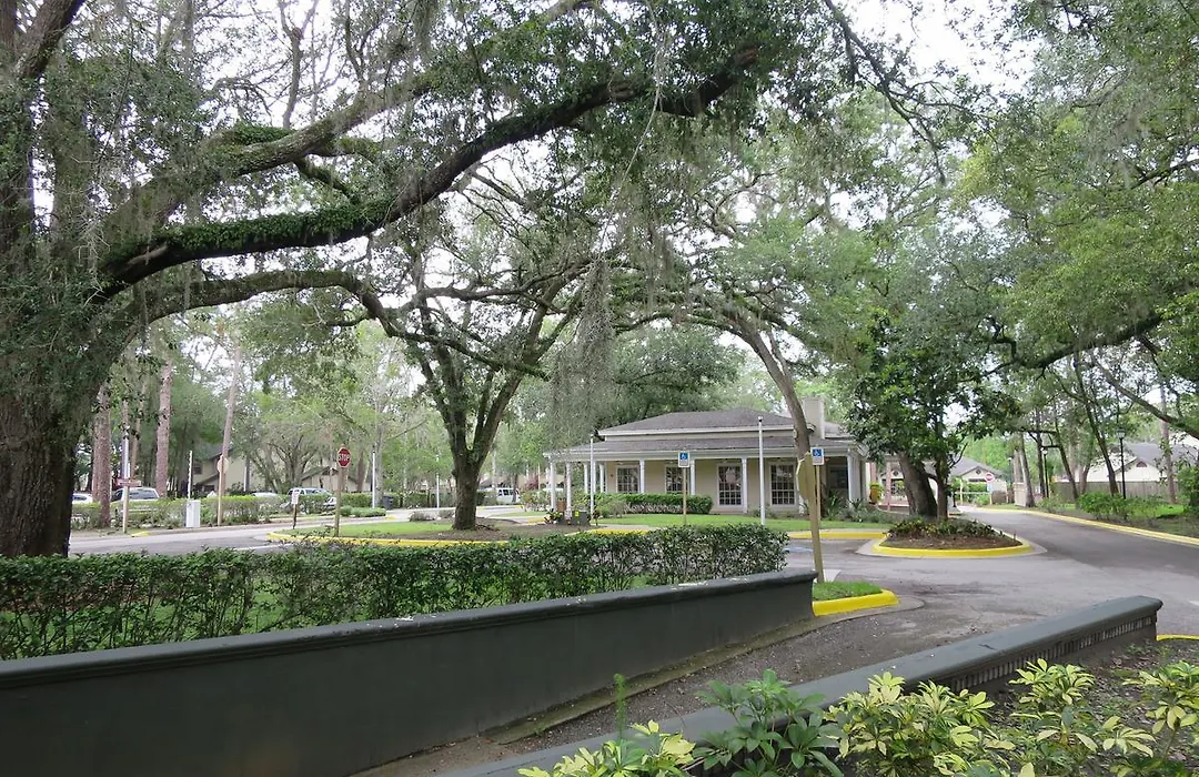 Oak Plantation Resort-1
