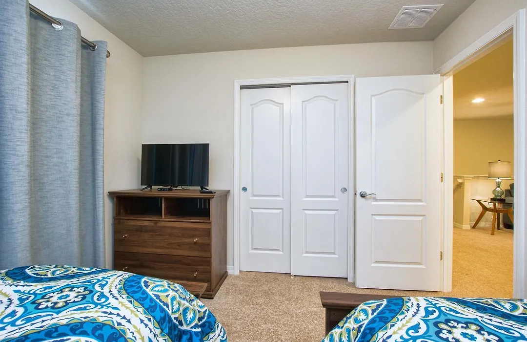 Windsor-5 Bed Townhouse W/Splashpool-3804Ww-1