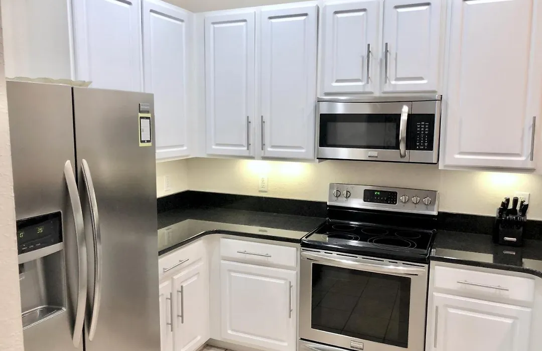 Bahama Bay, Grand Bahama Spacious 3-Bedroom Penthouse Near Disney-1