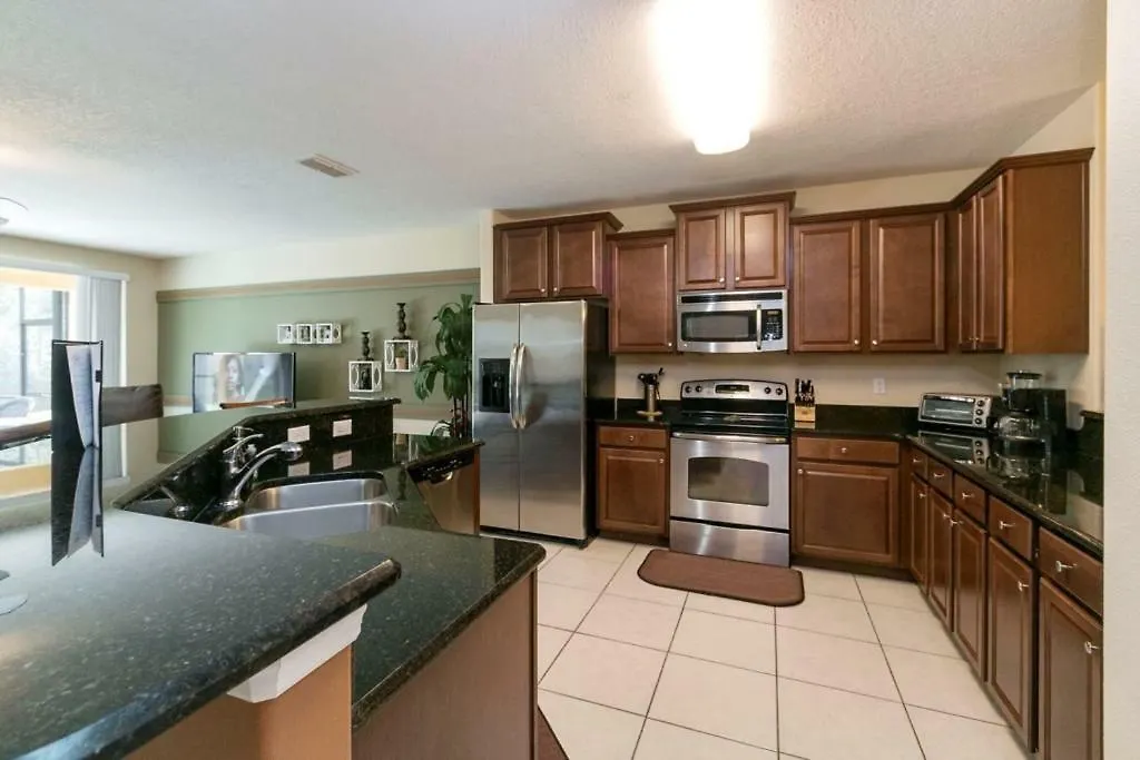 Marcus Villa-1