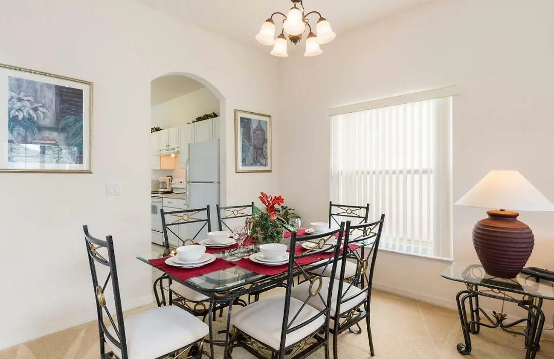 Lucky Charm - Budget-Friendly 5 Bed Vacation Home, Close To Disney World-1