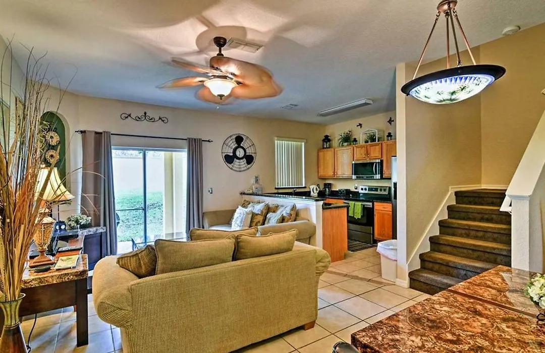 Gorgeous Resort Townhome Near Disneyland-1