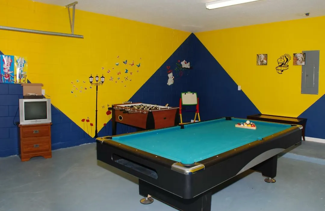 Disney Dreams Come True - Affordable 7-Bdrm House With Private Pool!-1