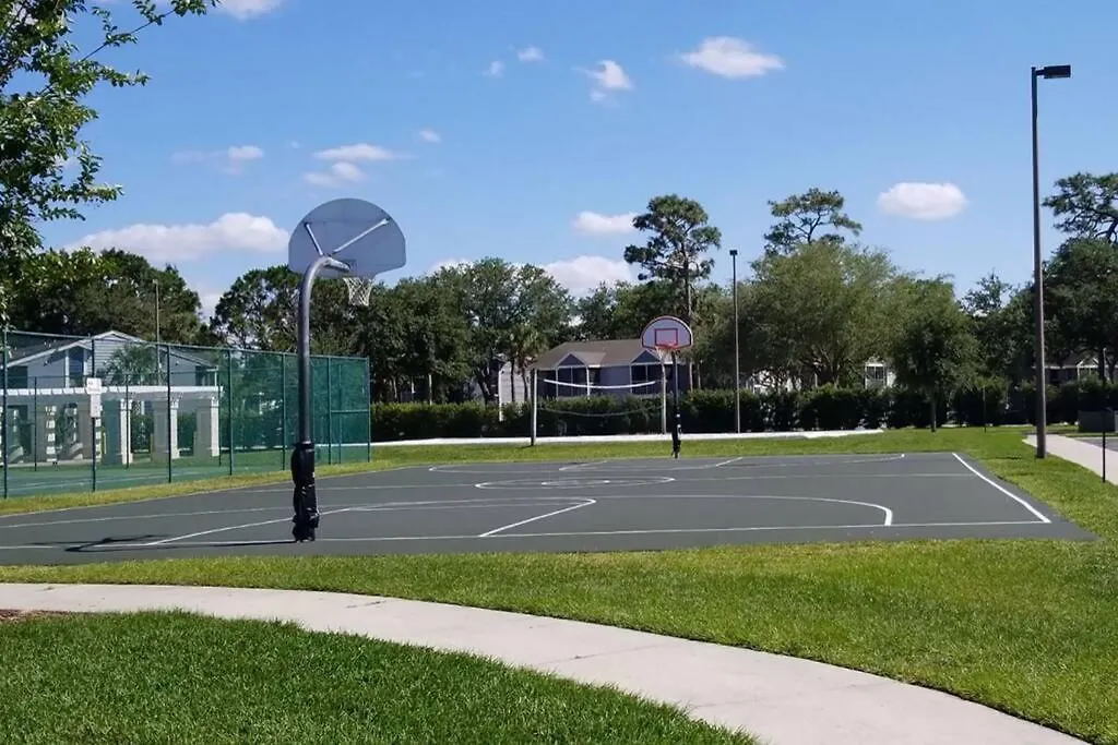 Spectacular 3Bd/2Ba Townhouse Close To Disney-1