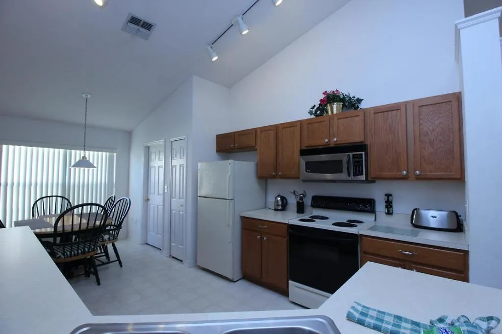 86478 4 Bedroom Pool Home, Lakeside Kissimmee-1