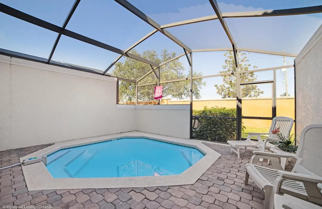 4556 Alberto Circle-1