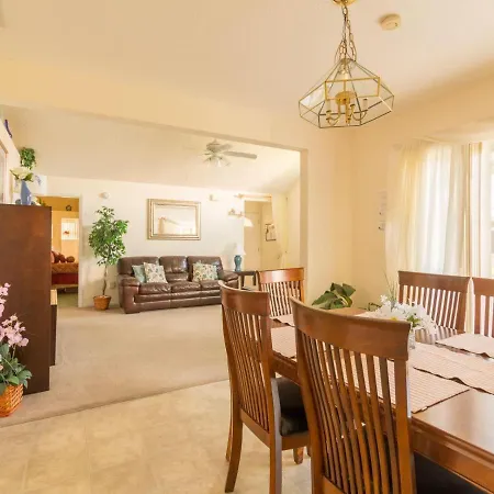Sunshine, Love, And Happiness In A Home Thats Cute As A Button - 3Bd 2552-3