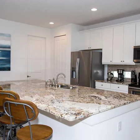 11Br Mansion - Luxury Resort - Sleeps 26 - Private Pool, Hot Tub And Bbq!-2