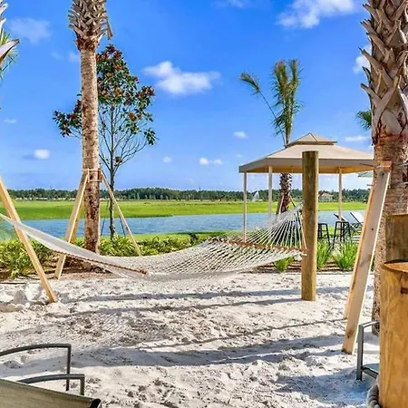 Luxury 2Br Condo With 2 Clubhouses-2