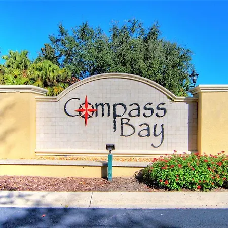 4 Bedroom Sunhaven Townhouse With Pool Near Disney-3