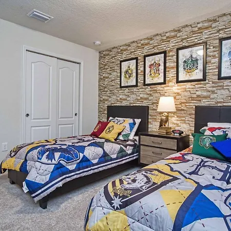 Windsor At Westside-6 Bedrooms House W-Pool-3727Ww-2