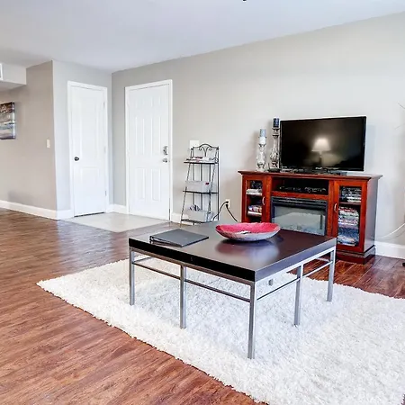 6 Mi To Disney Getaway With Pool Access-2