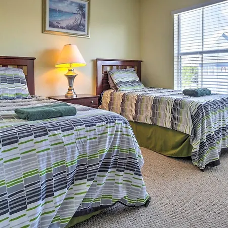 Family-Friendly Kissimmee Villa About 10 Mi To Disney!-3