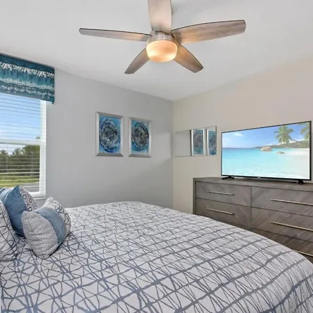 9 Bedroom Home W-Pool Storey Lake -1672-3